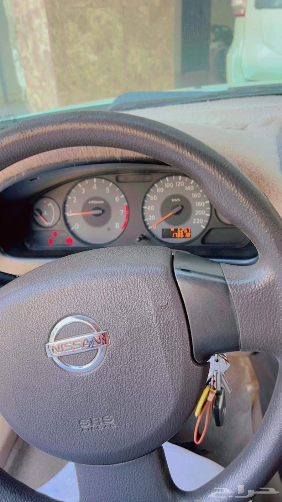 نيسان صني 2011 قير عادي للبيع64472844391553112