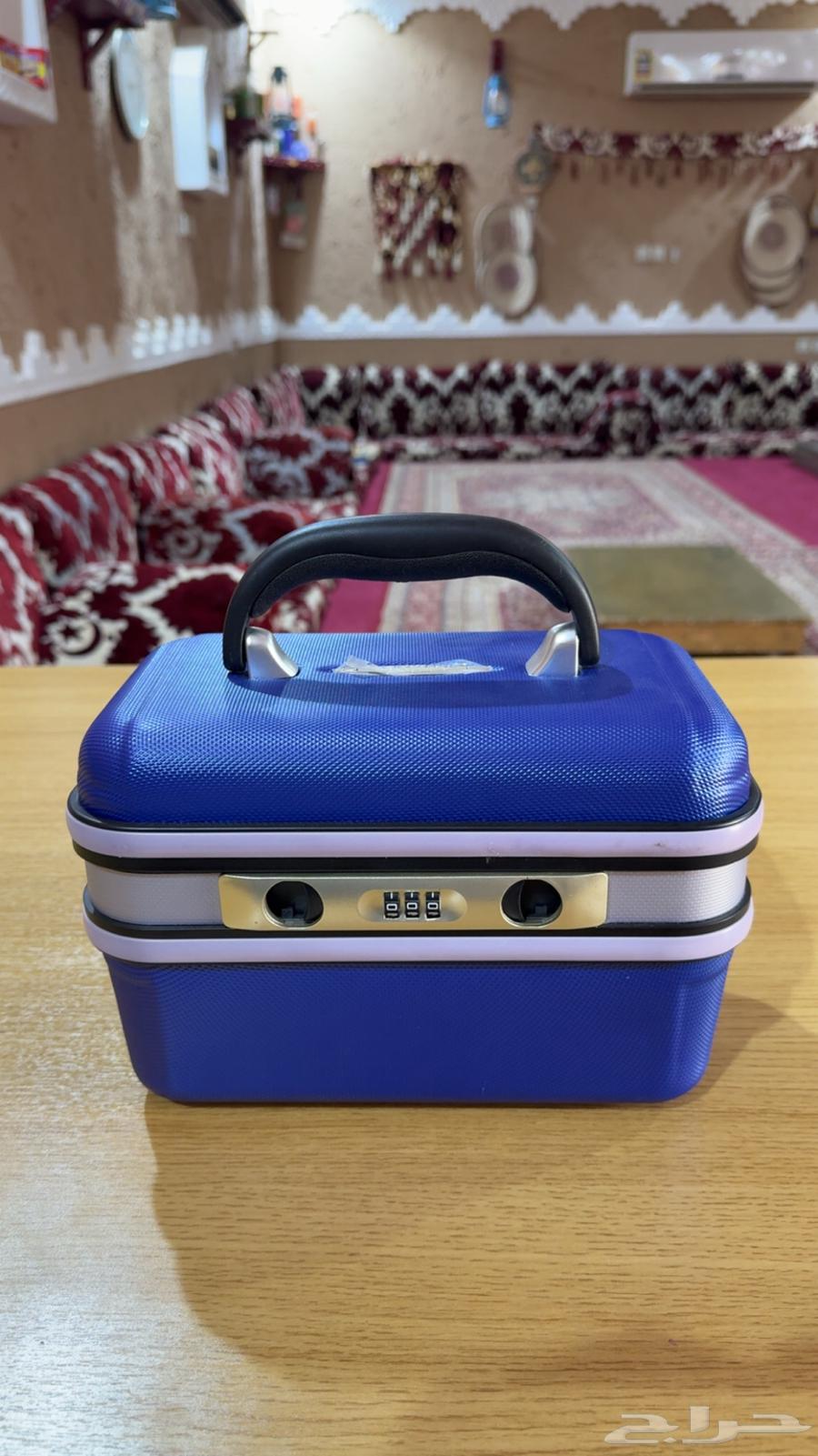 Bride's bag64328378804867111