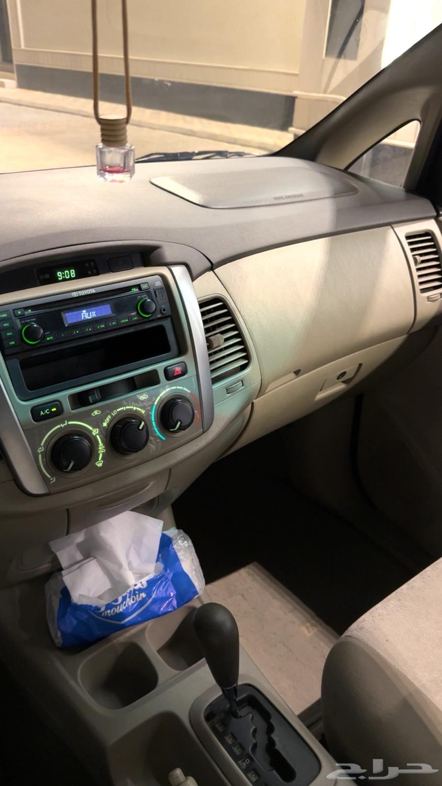 تويوتا انوفا 2015 للبيع قير اتوماتيك64476712642946113
