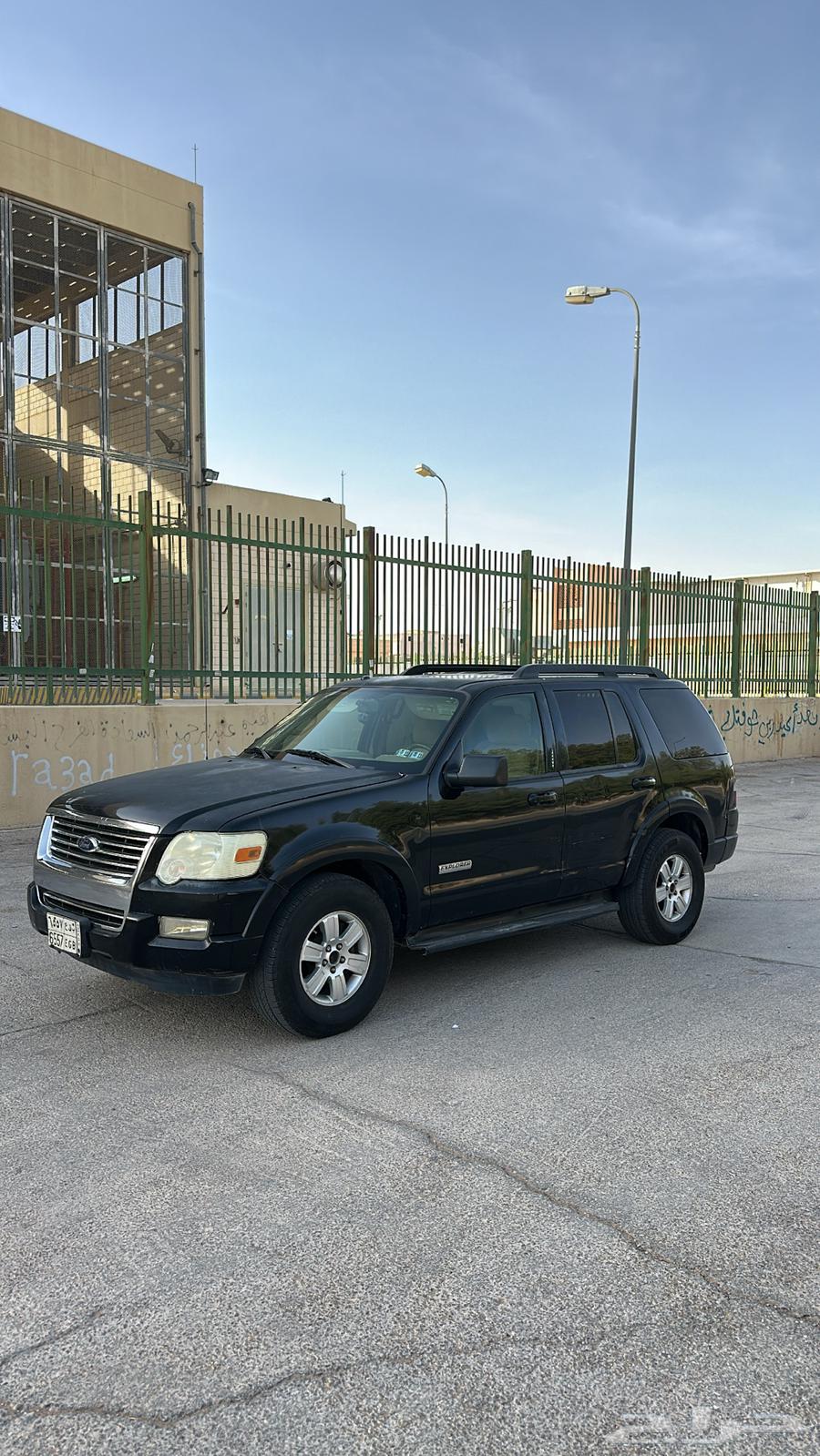 للبيع اكسبلور 2008 فل كامل64467816080131110