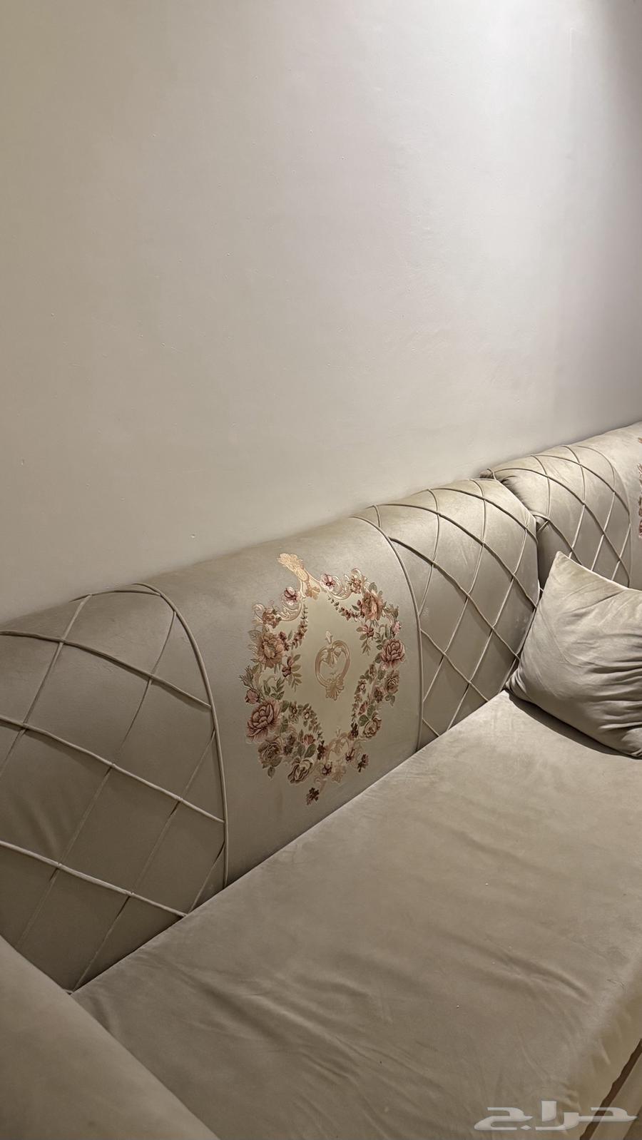 Sofas Tables64331960050306110