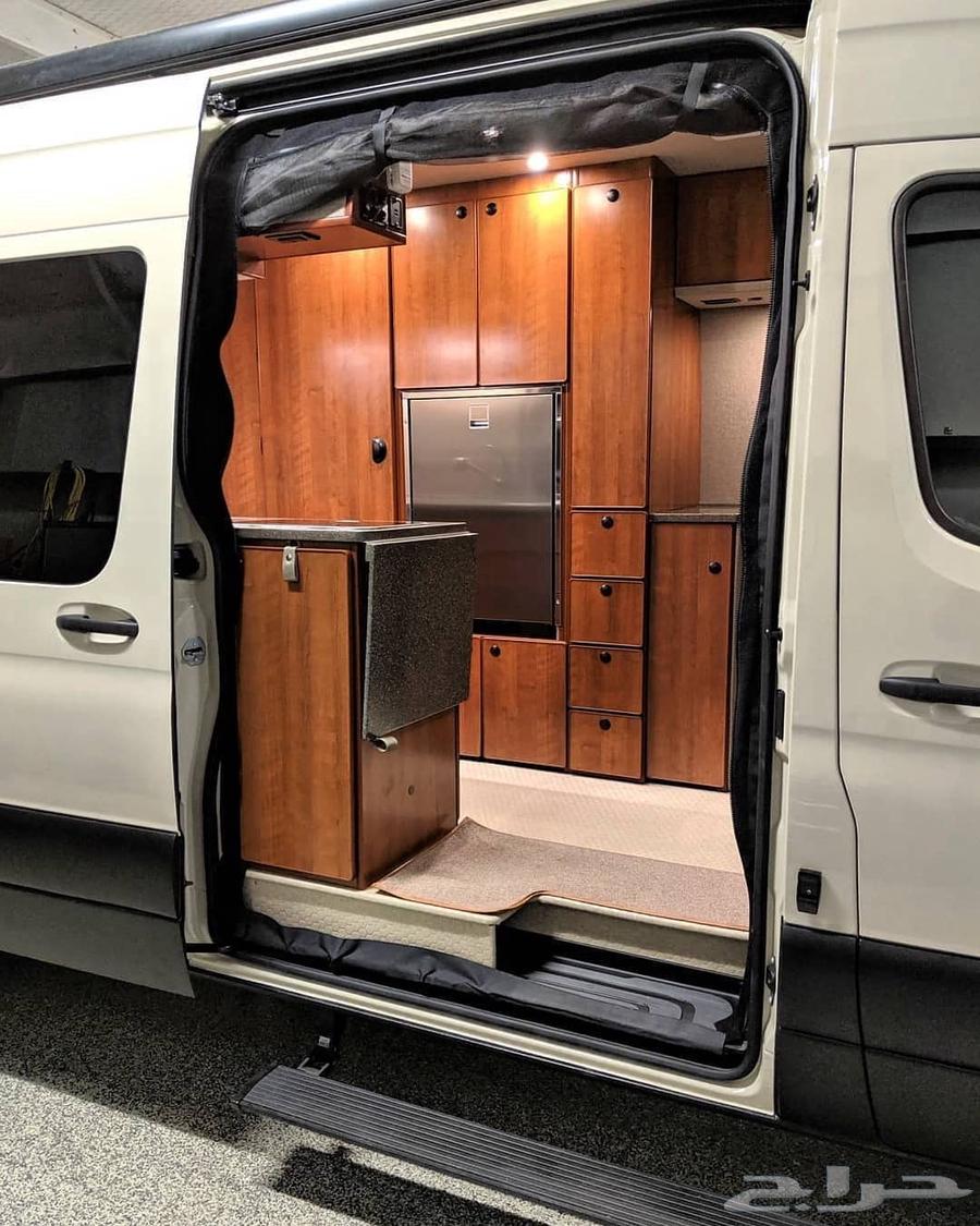 هوم كار مرسيدس للبيع وعليه لوحة نقل ب ع ق 764478745646209110