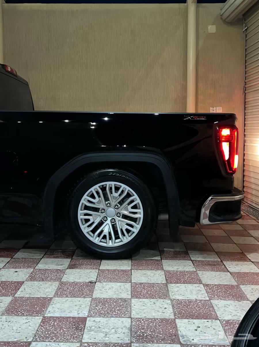 للبيع طقم جنوط كستم سييراgmc  كفرات Landsail XL64479577470338112