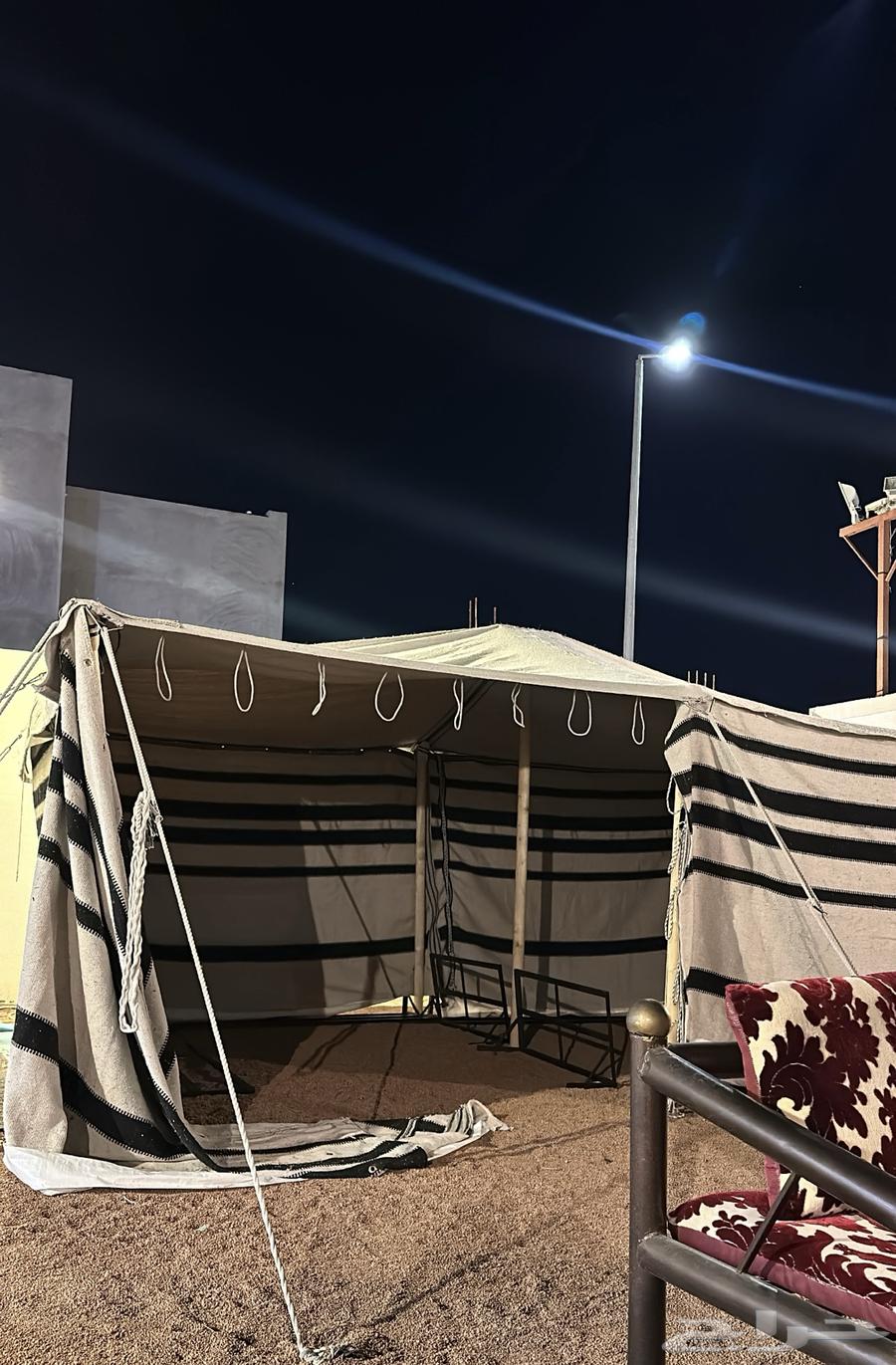 للبيع بيت شعر64324650716035112