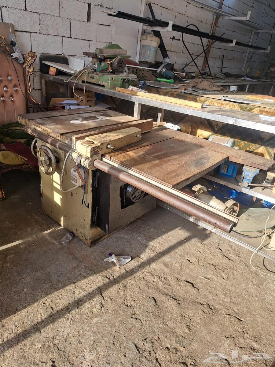 منشار طاولة اصلي نظيف جدا64466947276801113