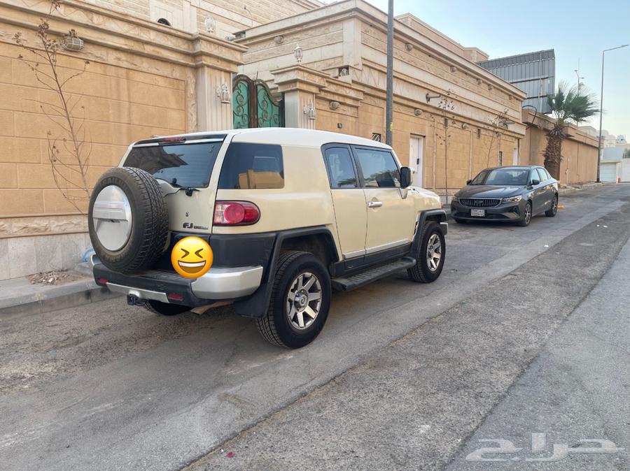 للبيع جيب اف جي fj 2008 محول 2164467270814977111