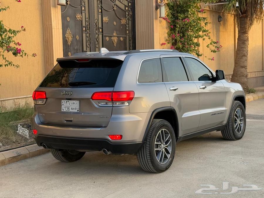 Grand Cherokee Limited 2017 (V6, First Owner)64465968595842113