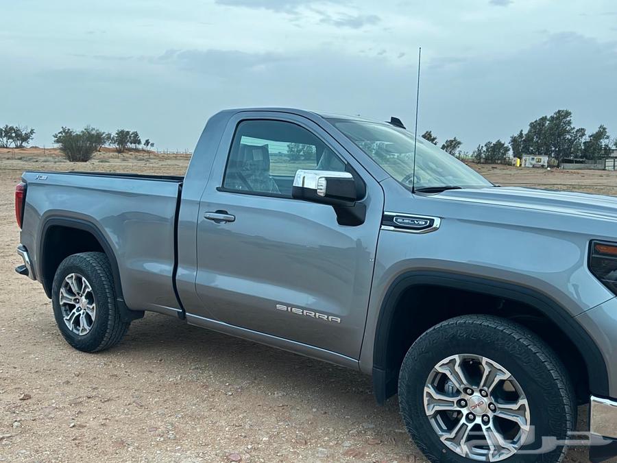 للبيع سييرا 2023 sle64470856064385110