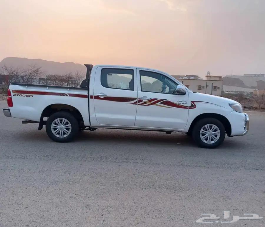 There is student transportation (male or female) available in Al-Jarshi only63617035100930110