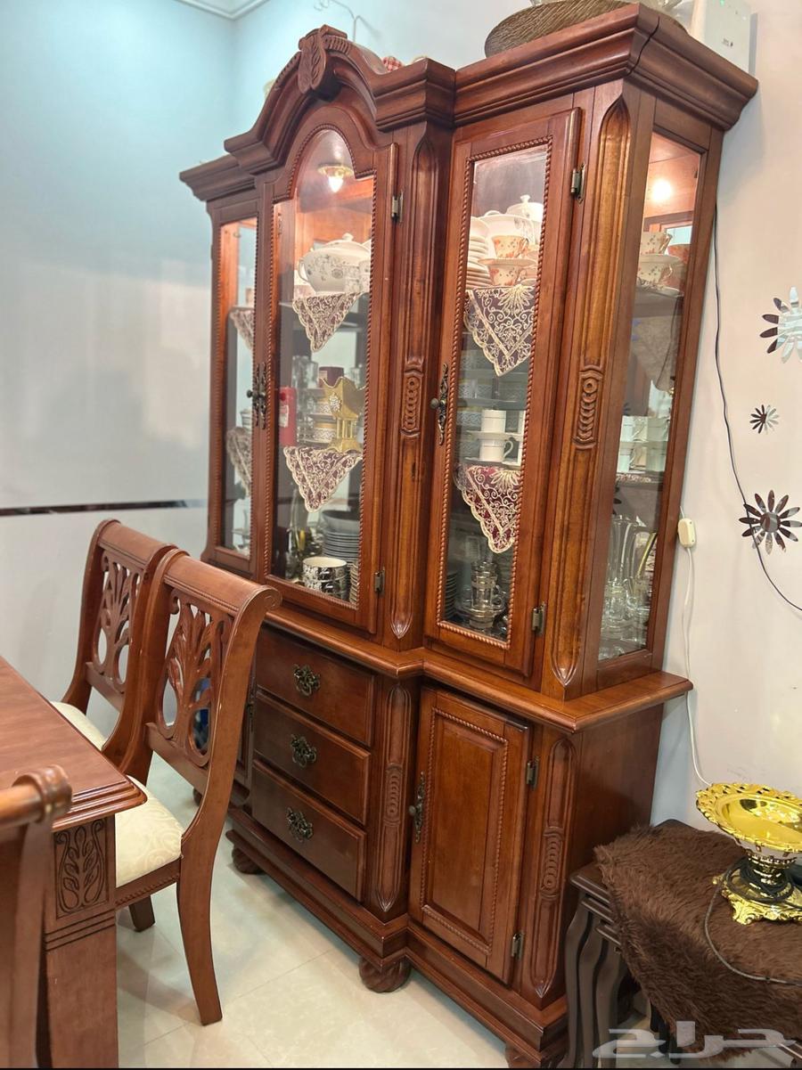 Dining table64325560760450111