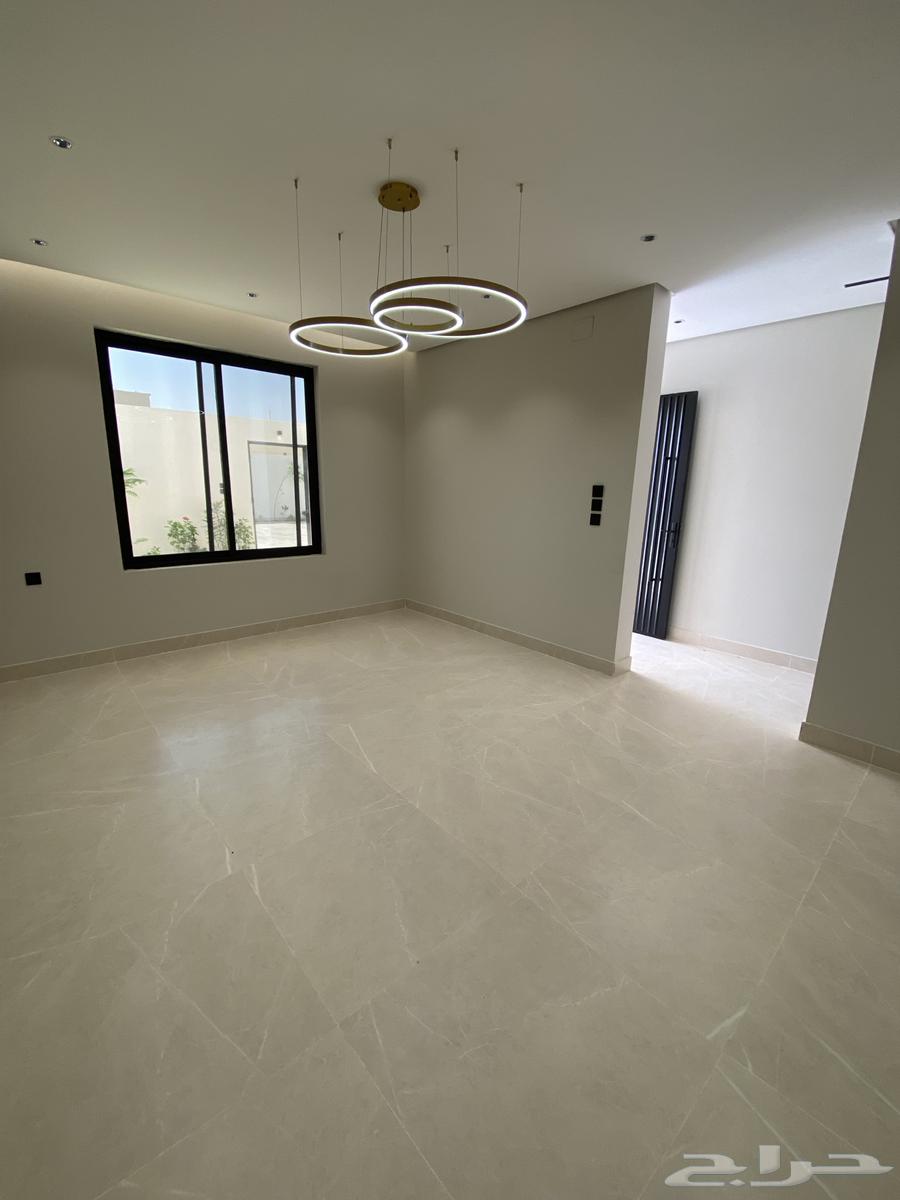 Ground floor apartment and upper floor duplex in Al Safa neighborhood next to the school complex63613838329219112
