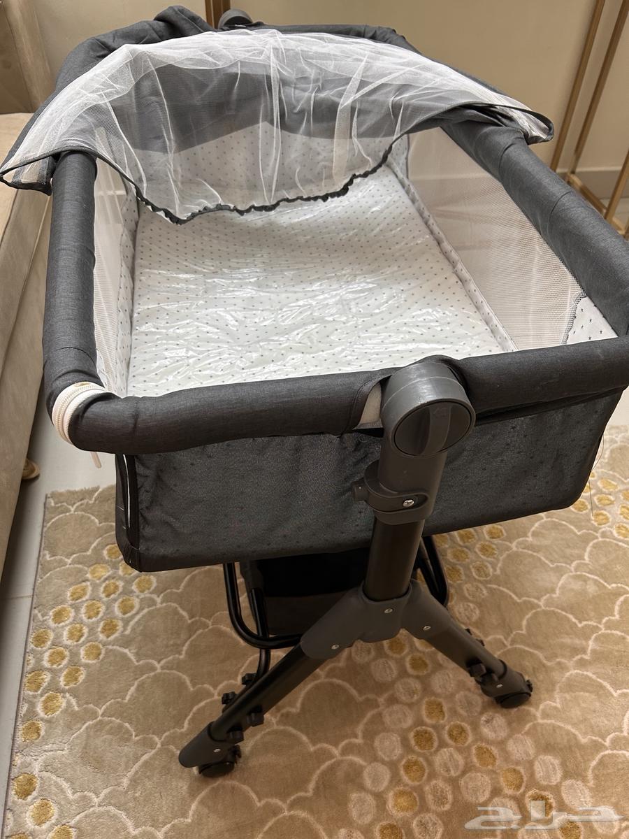 سرير اطفال شبه جديد بريدة64330176558721110