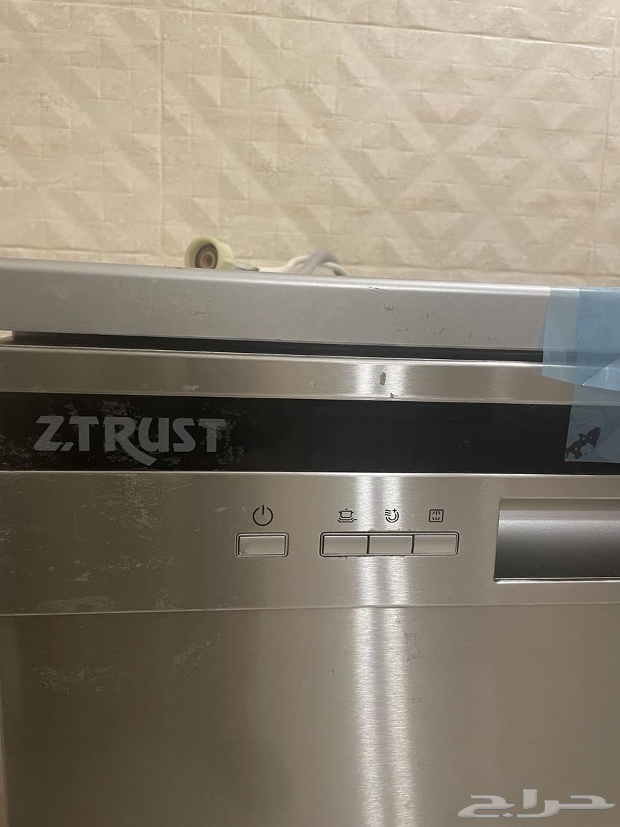 للبيع غسالة صحون ز.ترست64332876390403111