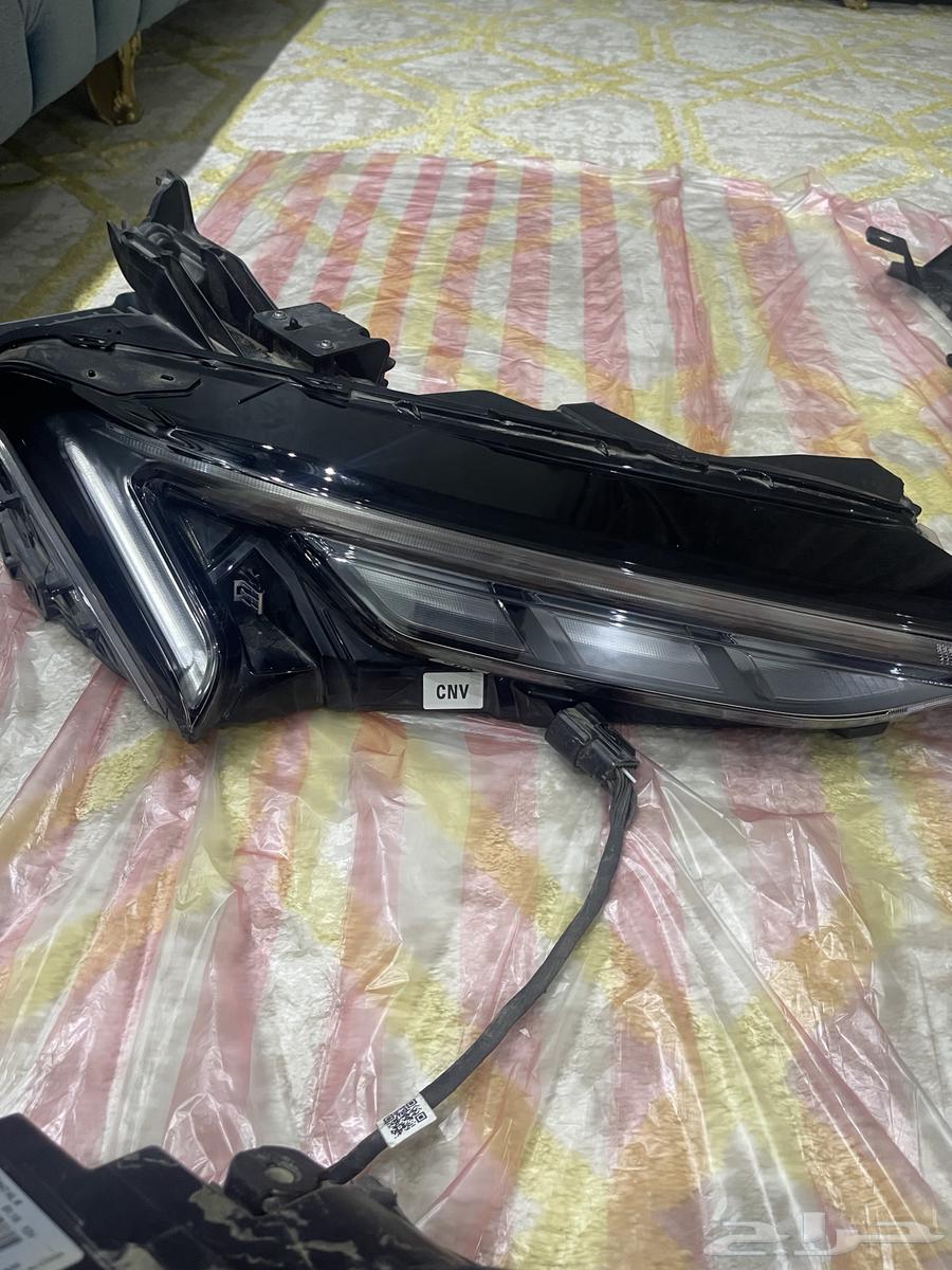 2023 Toros Right Side Lamp and Cover64466863717122112