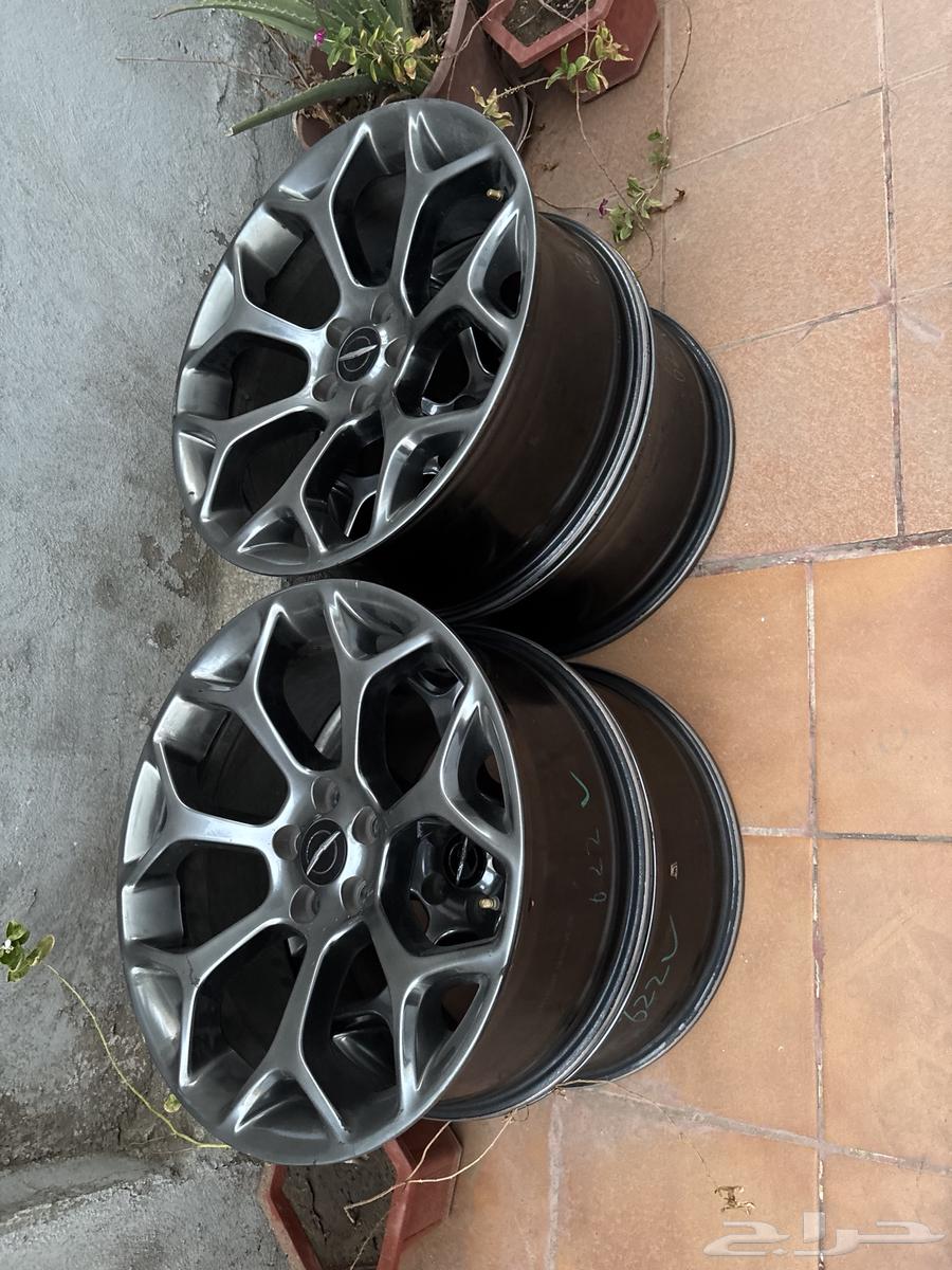 جنوط كرايسلر للبيع مقاس 2064476461383937111