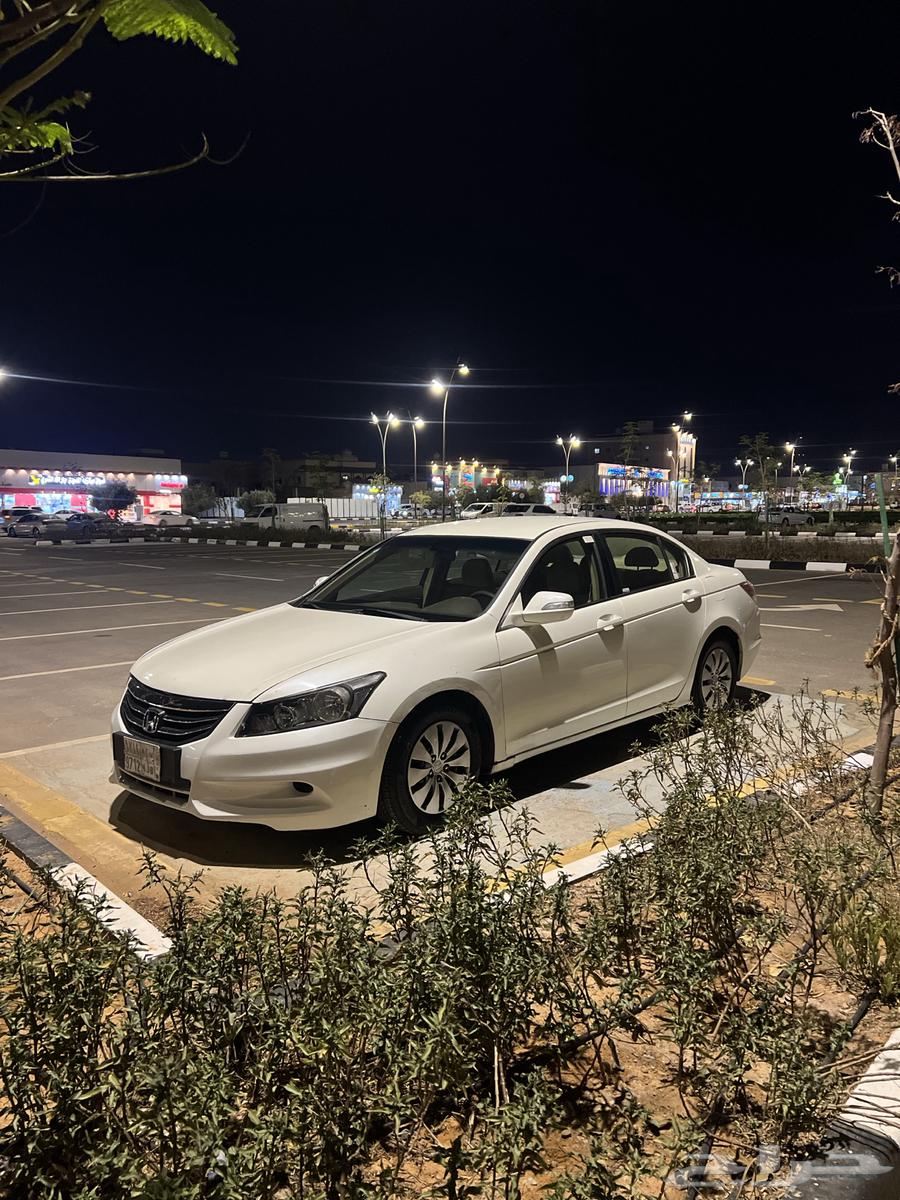 هوندا اكورد 201064475349315075110