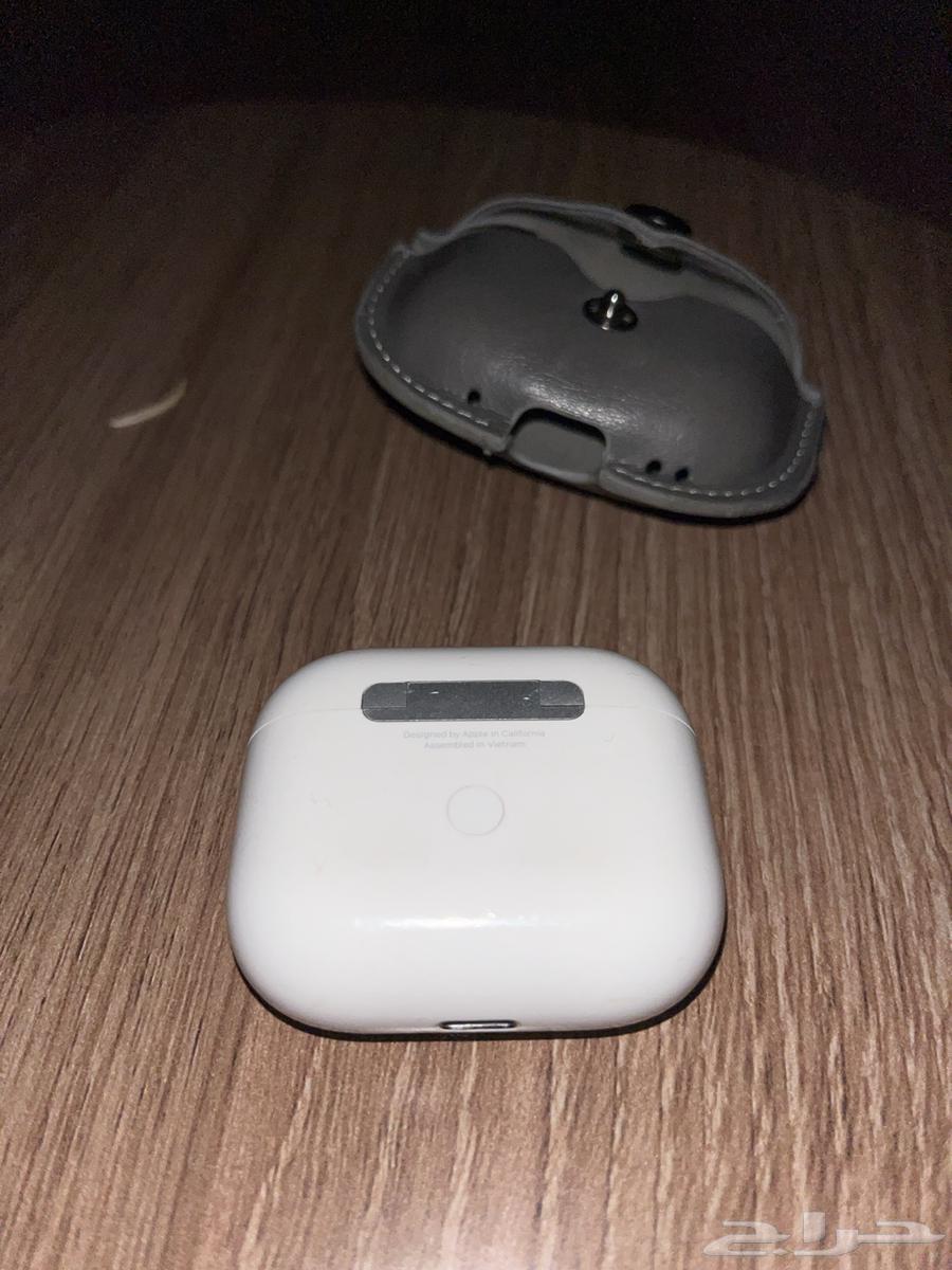 Hello, Apple AirPods 3rd generation wireless from Jarir64335908069761112