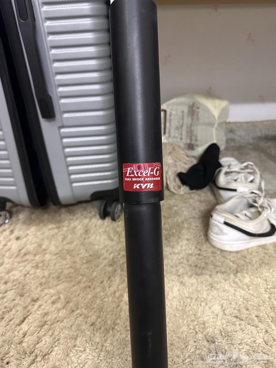 KYB Shocks64474582865282111