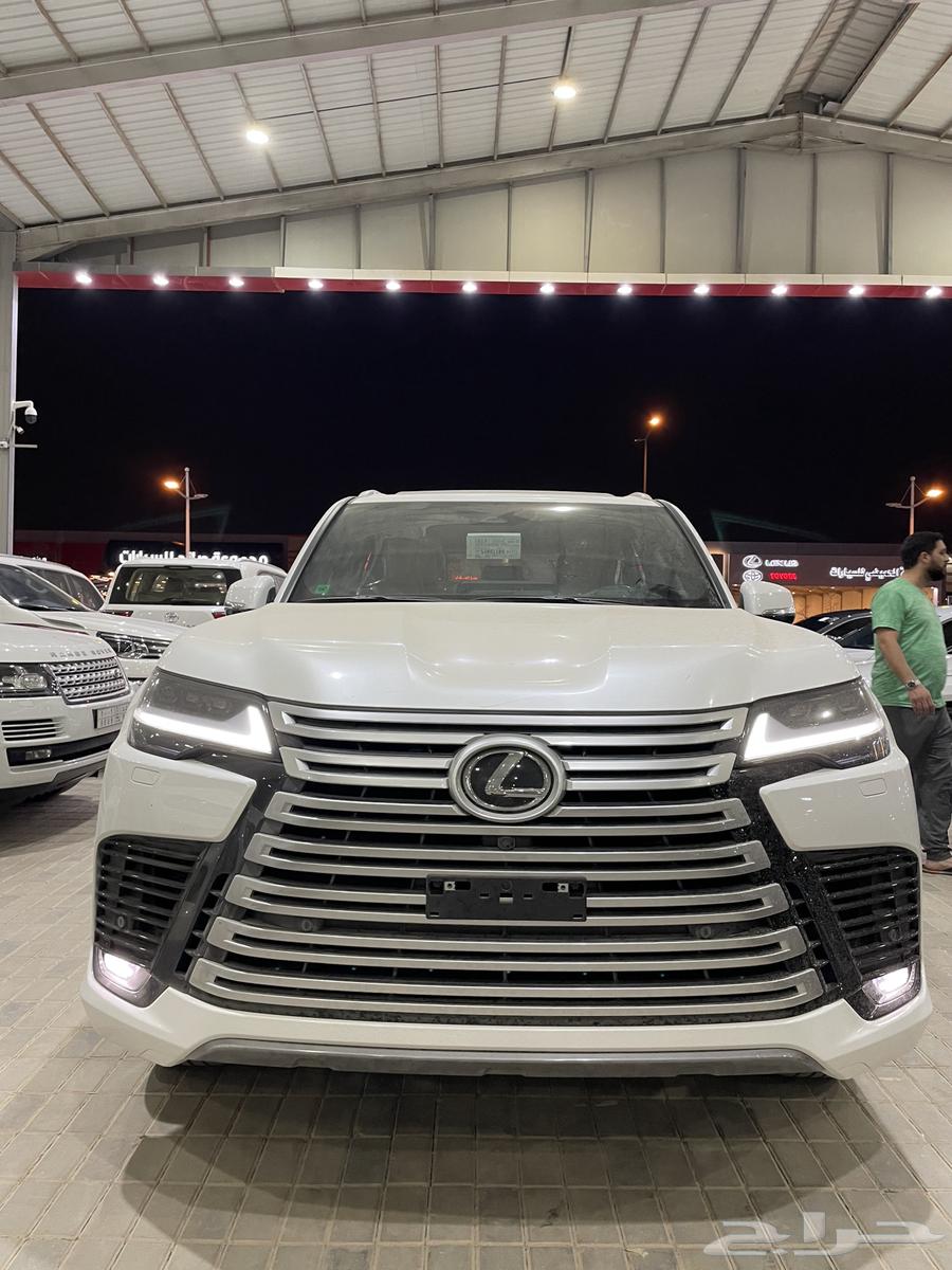 لكزس2025LX600BBخليجي داخلي جملي (بنزين)3.5L64474430190849112
