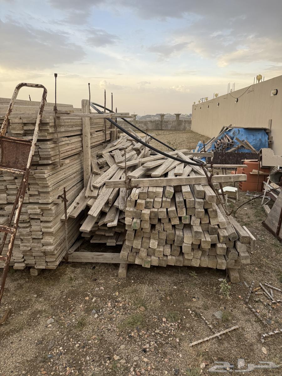 خشب للبيع بحالة ممتازة64335214777475113