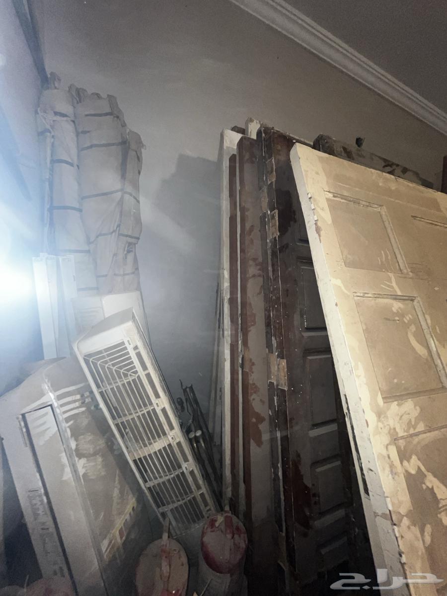 50 باب قيمت الواحد 50 ريال64467200299905114