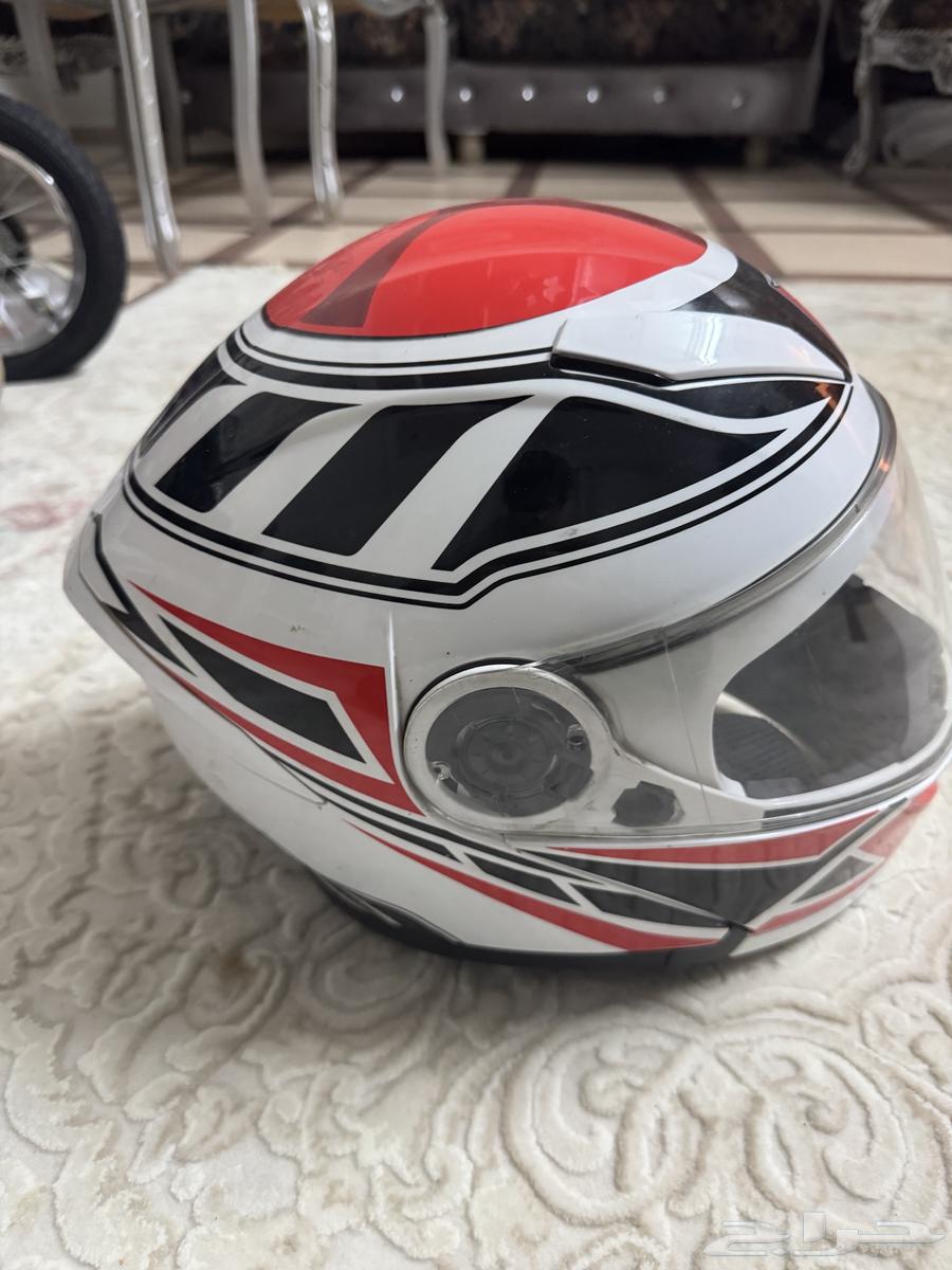 خوذة للبيع نظيفه و اوبن فيس64478045557250111