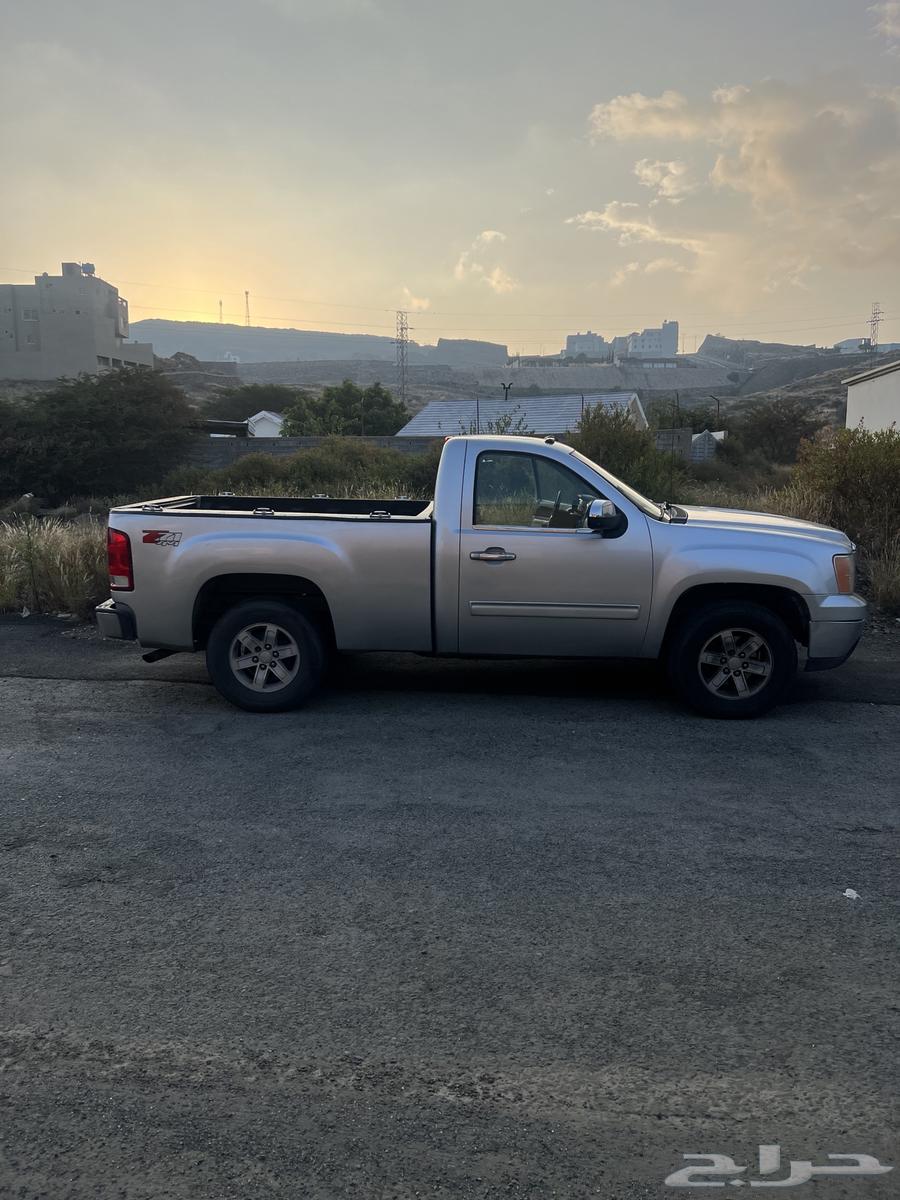 جمس سييرا 2011فل ب 33 الف للصامل64466502283393113