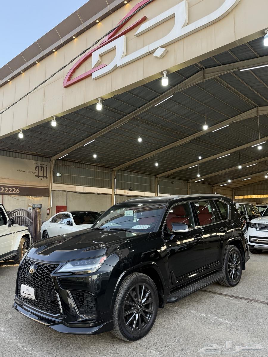 لكزس LX600 2024 عداد 25 الف وارد قطر فل بنزين64475611994882111
