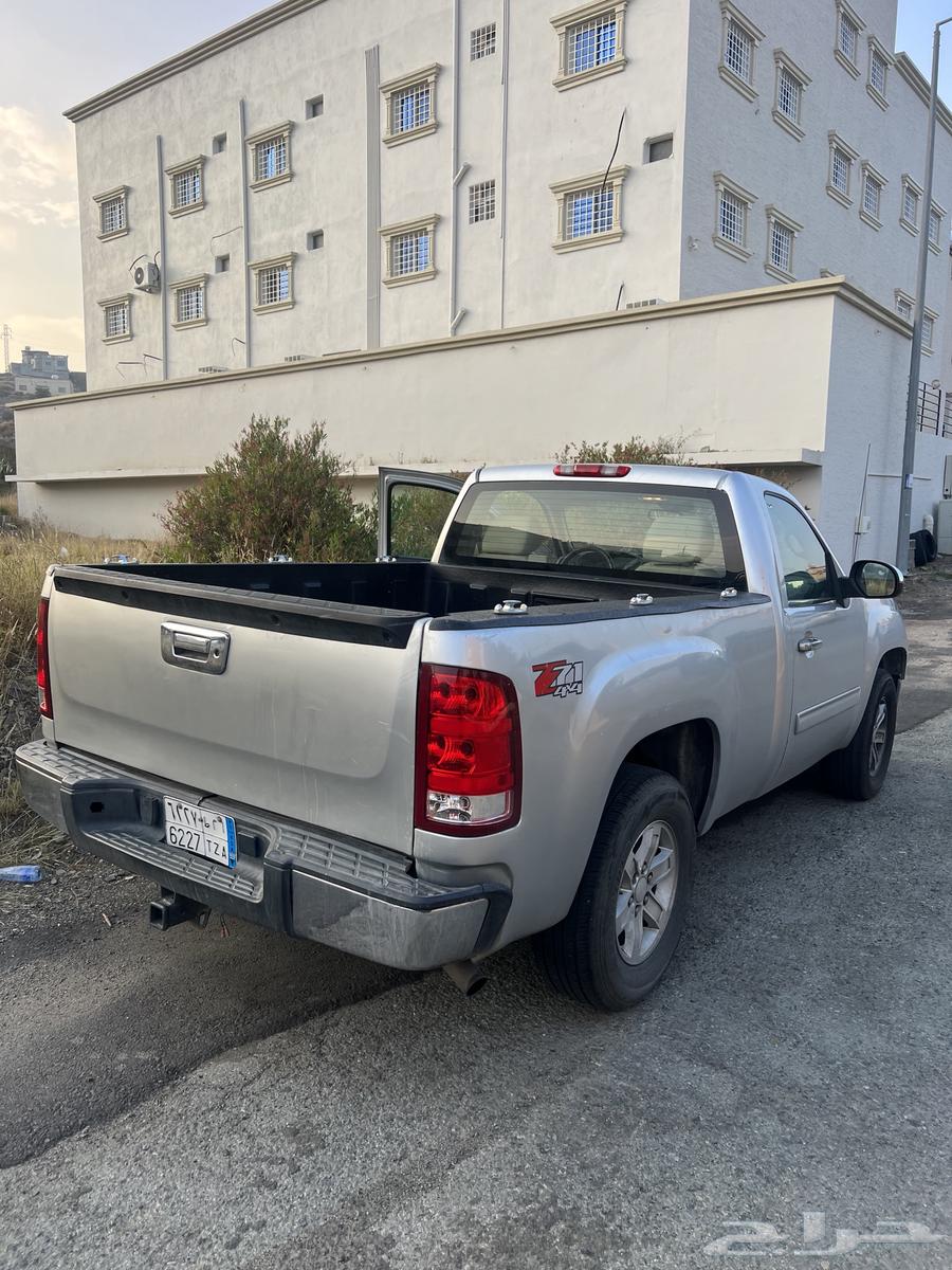 جمس سييرا 2011فل ب 33 الف للصامل64466502283393111