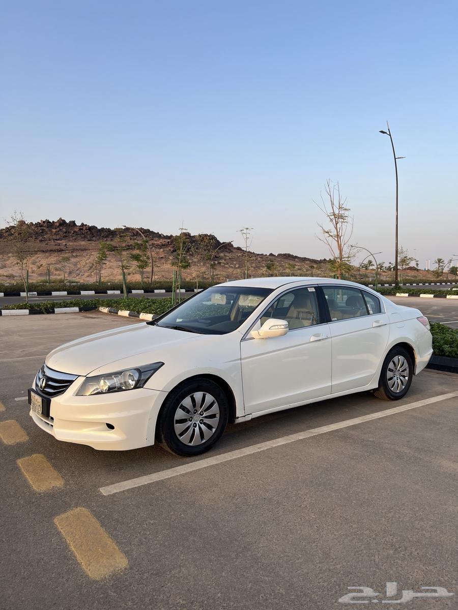هوندا اكورد 201064475349315075114