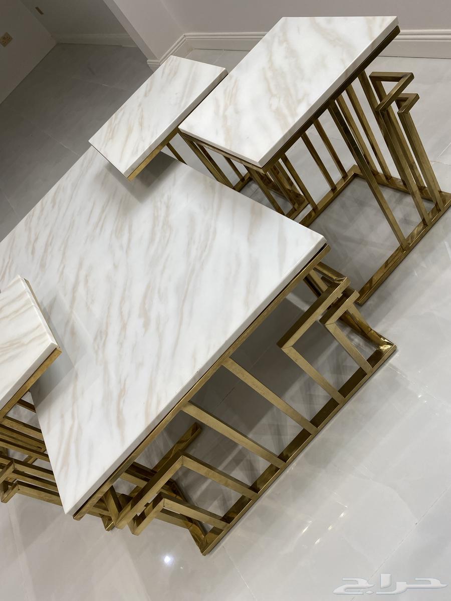 طاولة للبيع64327331950210113