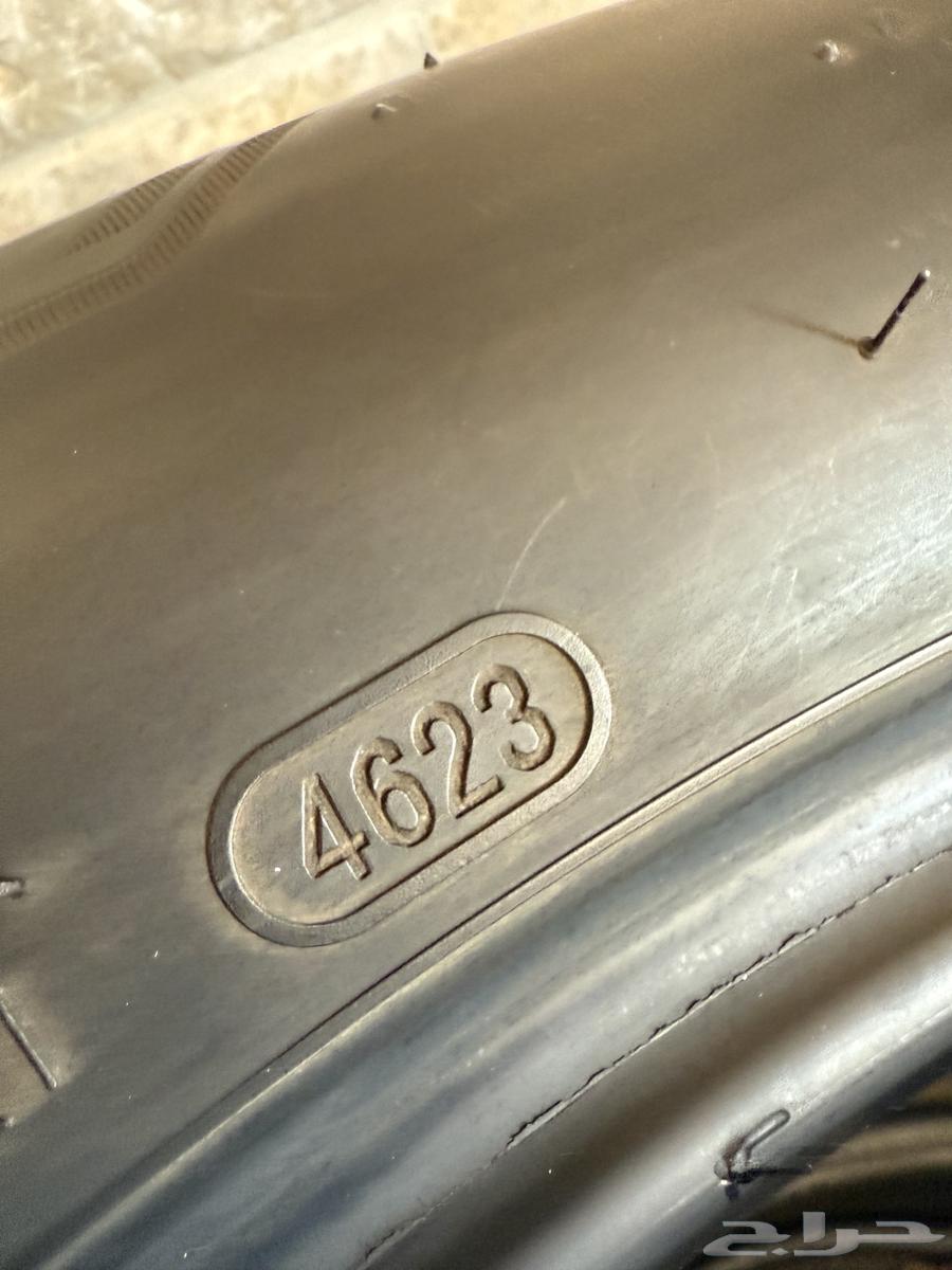 تم توفير كفرات بيرجستون نظيفة جدا  مقاس 22 50 27564469167397121113