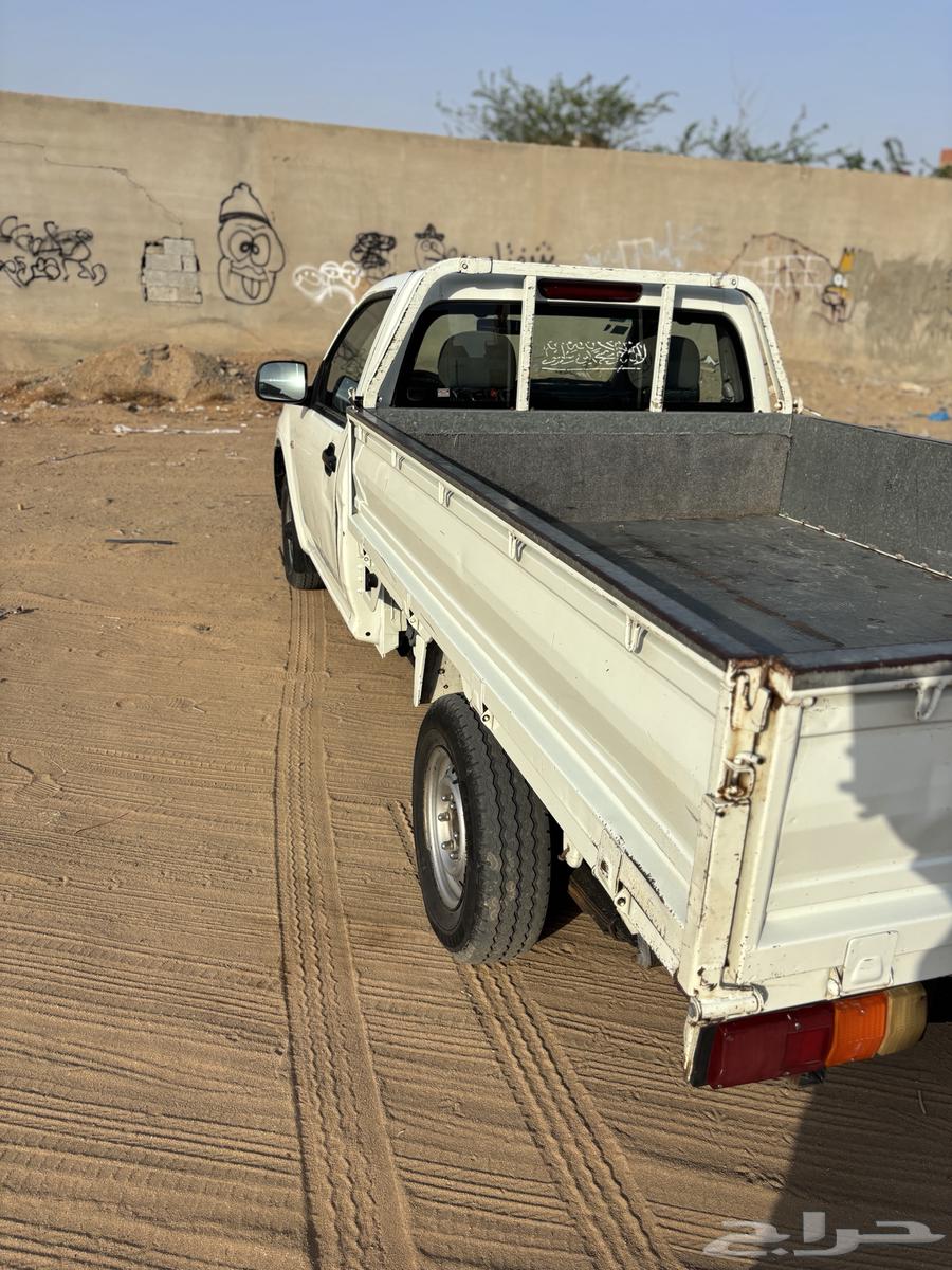 Isuzu D-Max64474959460225113