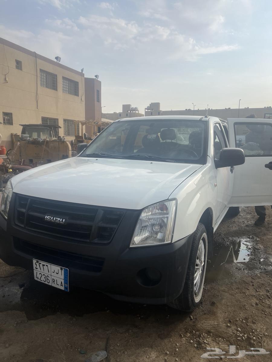Isuzu D-Max 201264474043713665110