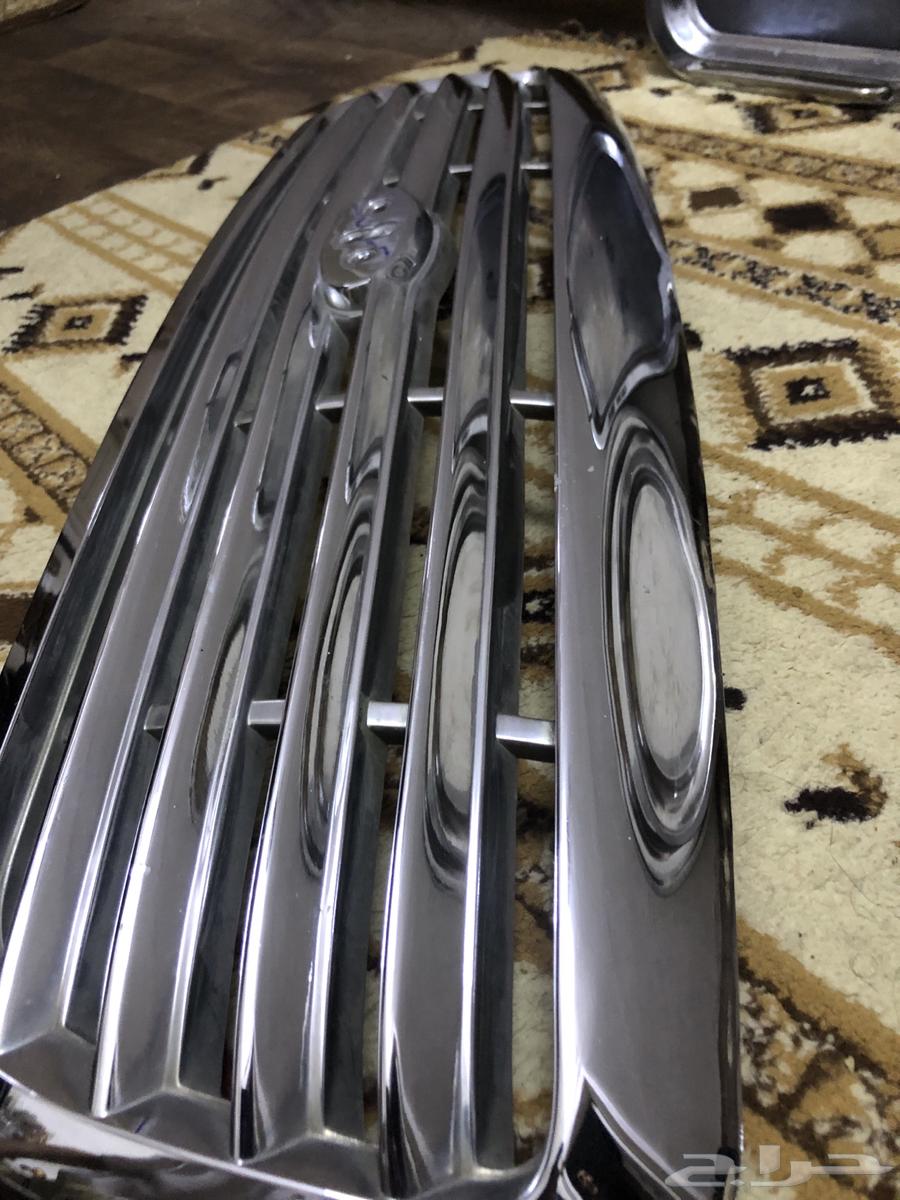 شبك فورد فكتوريا64476351043329111