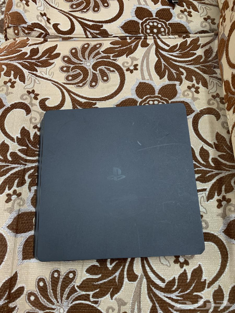 سوني فور نظيف و شغال64331151632513110