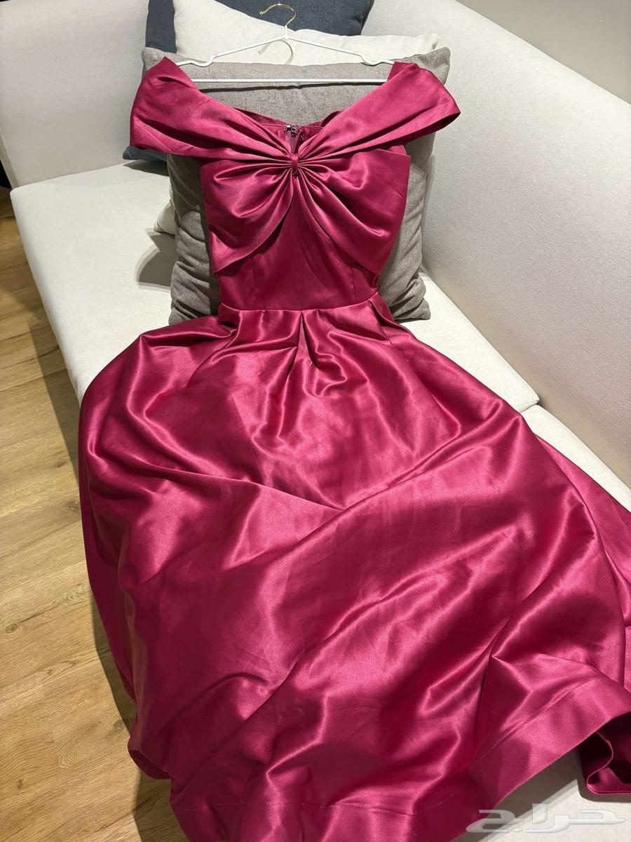 فستان جديد ونظيف64326580518402112