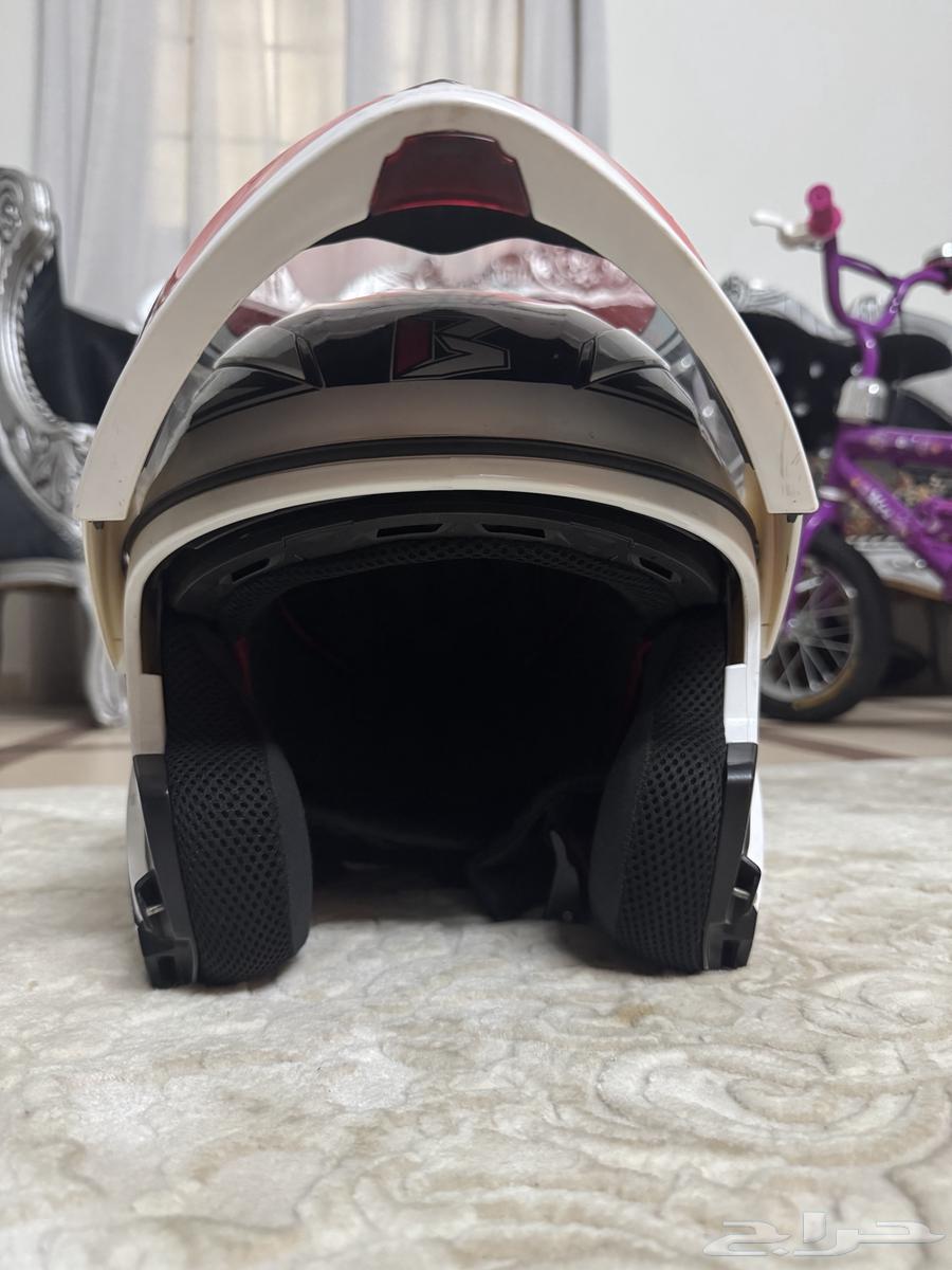 خوذة للبيع نظيفه و اوبن فيس64478045557250114