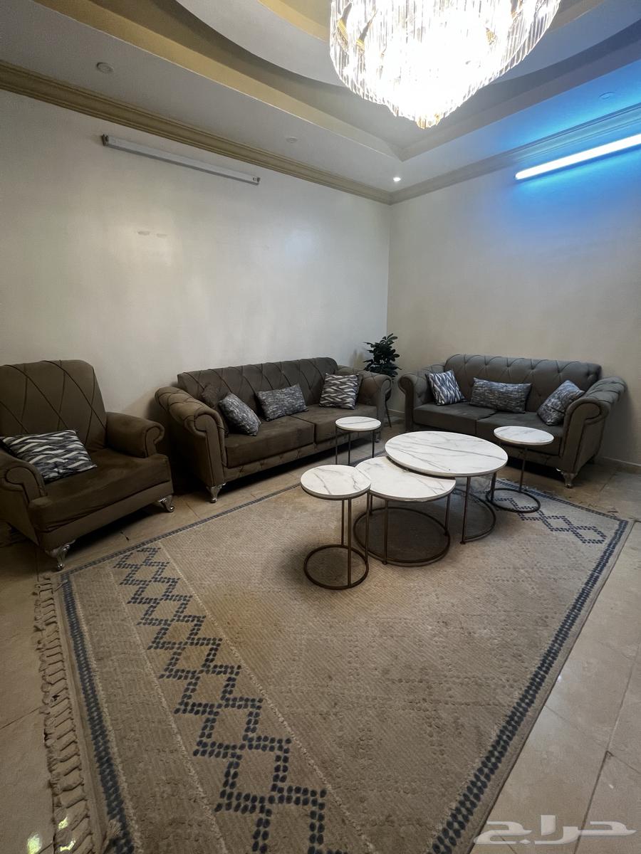 كنب صاله للبيع كيلو 1464334402547074111