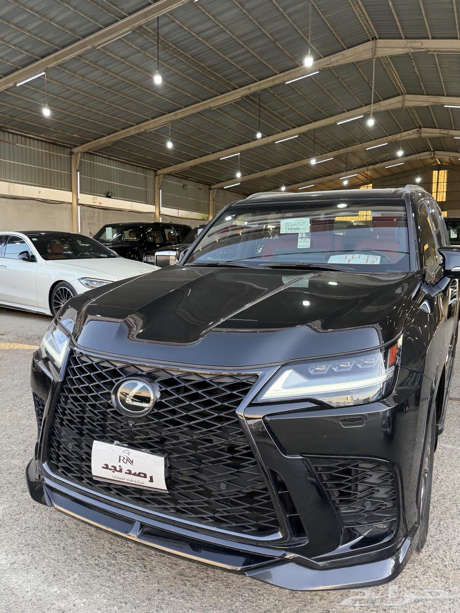 لكزس LX600 2024 عداد 25 الف وارد قطر فل بنزين64475611994882113