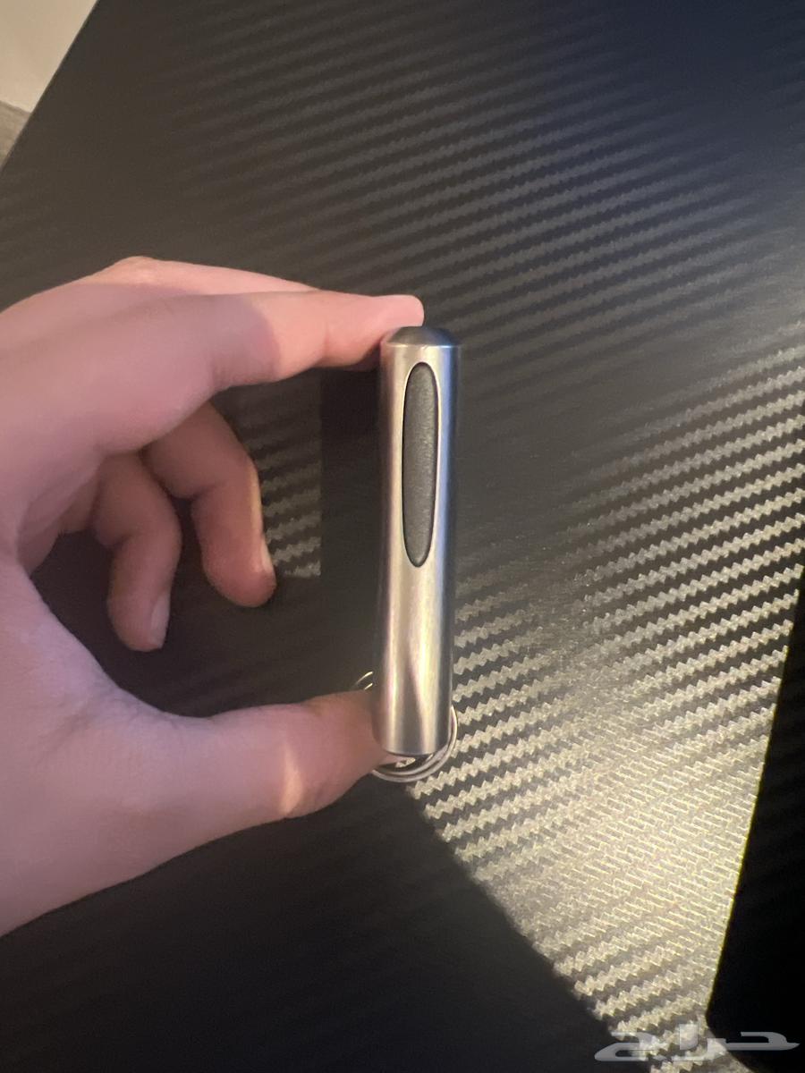 A new Lexus key from the agency ES202064467284897666112