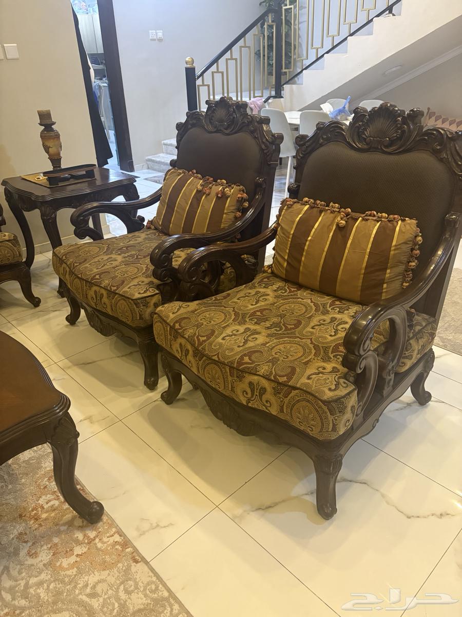 أثاث كامل للبيع بسبب النقل64332124009347111