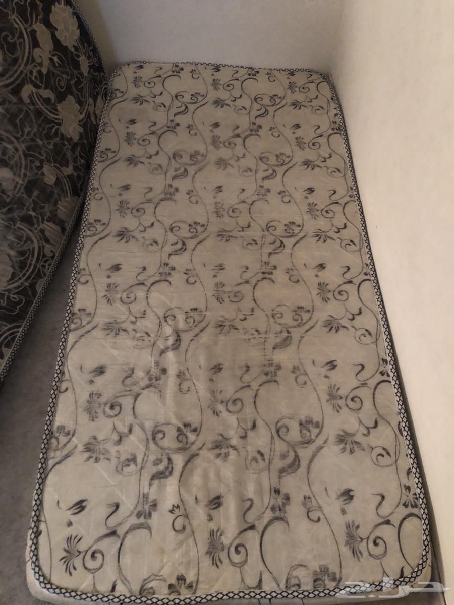 مراتب للبيع  يوجد ثلاث مراتب للبيع الوحدة 50 ريال64329786762498111