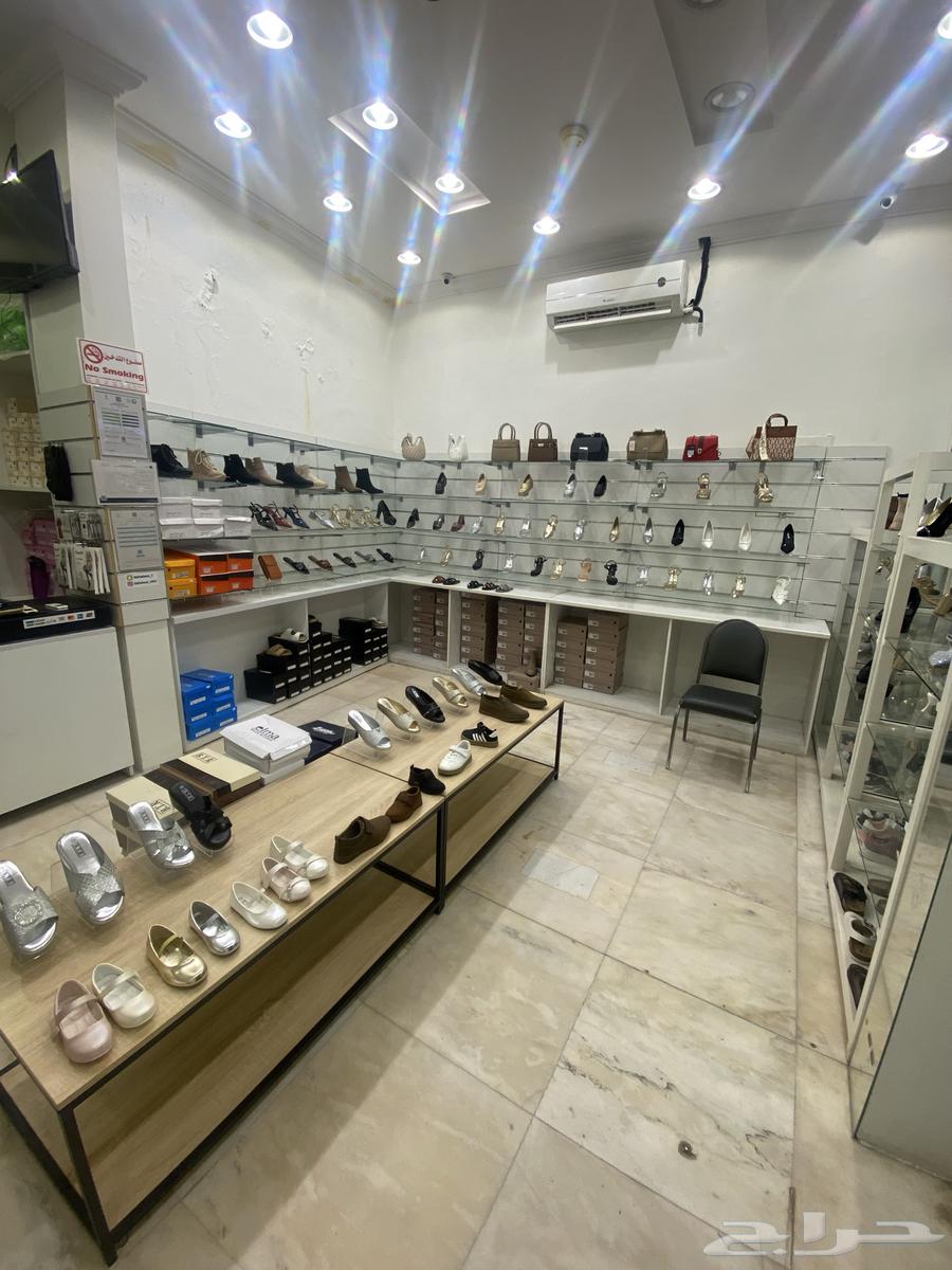 للبيع ديكور لمحل احذيه64313727937665113