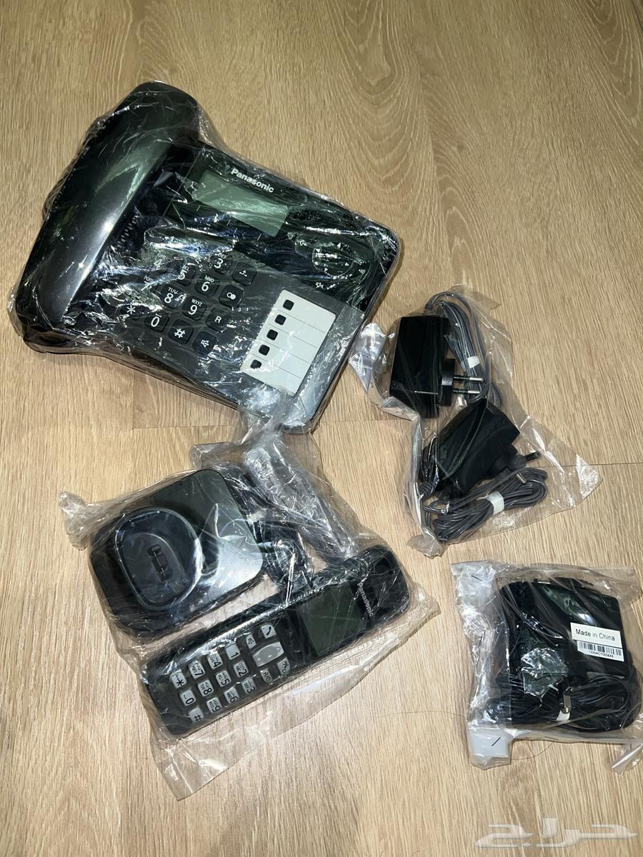 Phone with headset, two months of service use64328183643138110