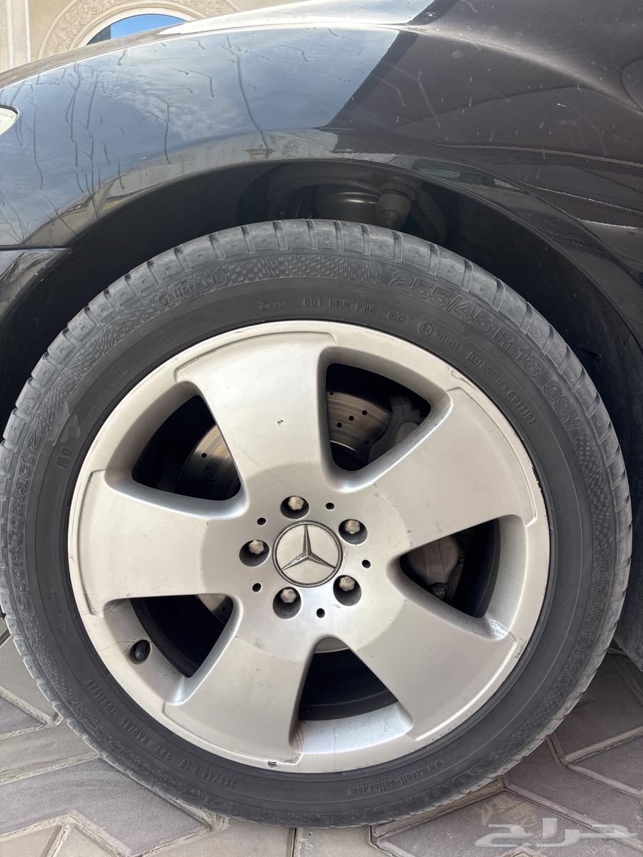 للبيع أربع جنوط مرسيدس مقاس 18 كلهم وكاله شرط64472144948739113