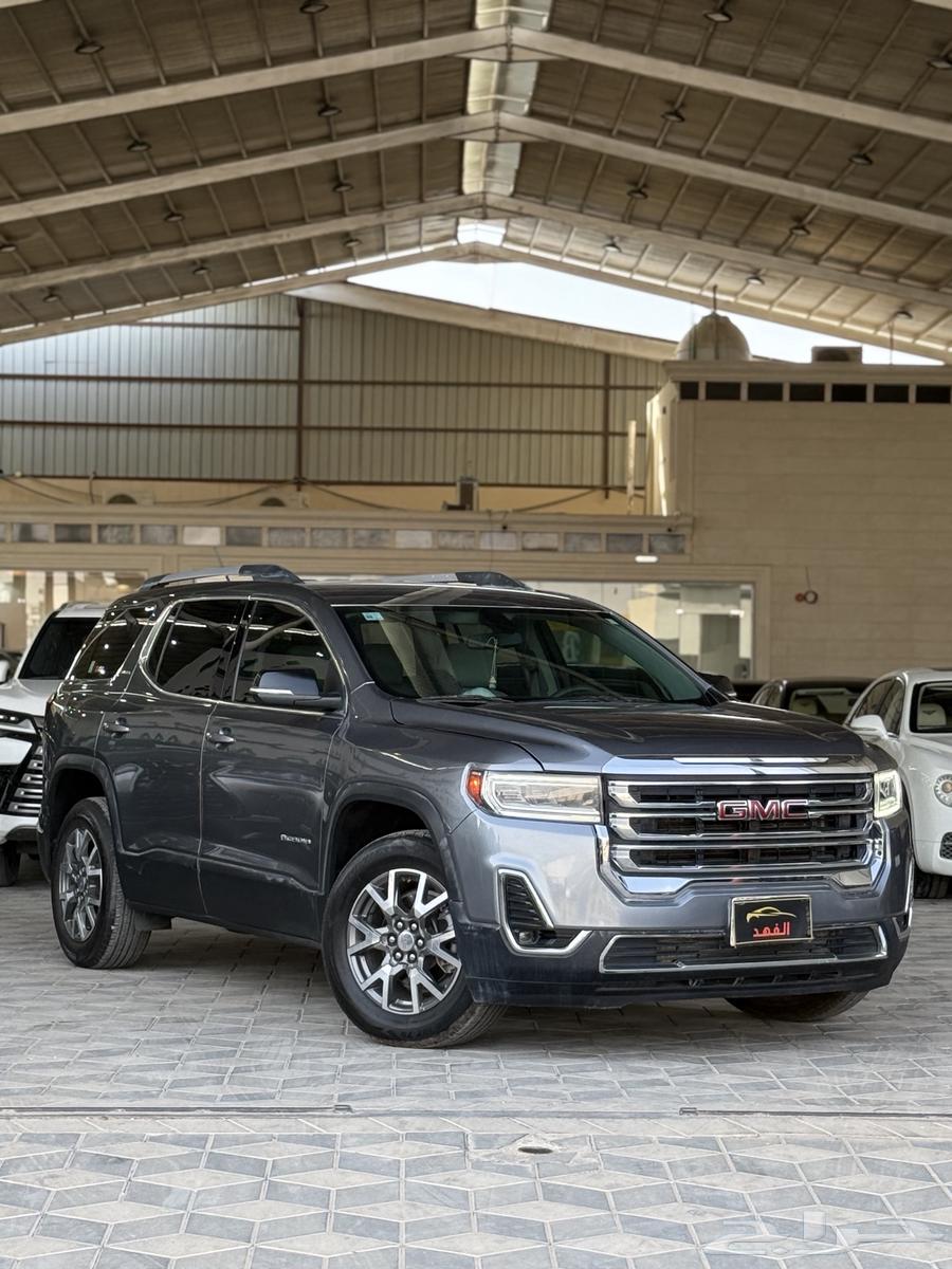 GMC - Acadia - 2022 - at a price of 64 thousand64472685982594113