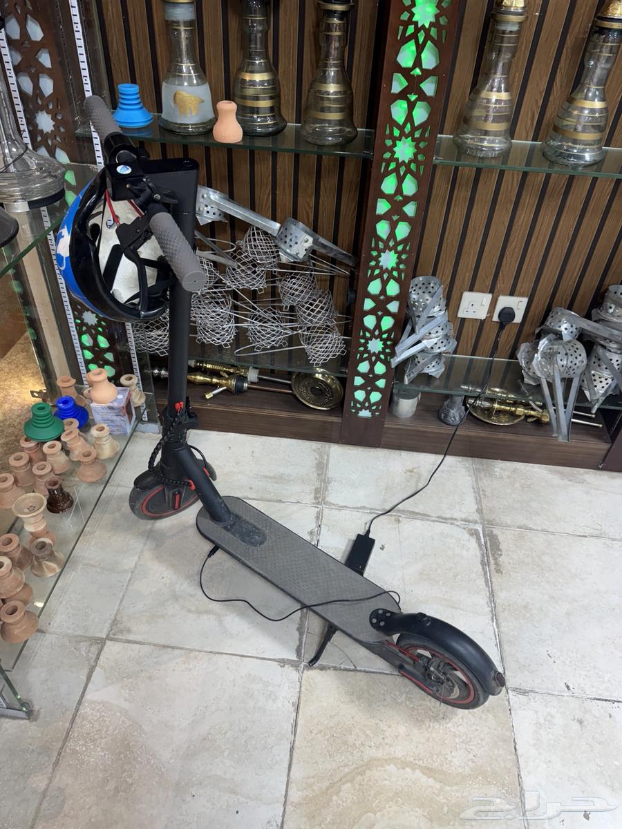 Semi-new scooter used for less than a month 45064335590226691113
