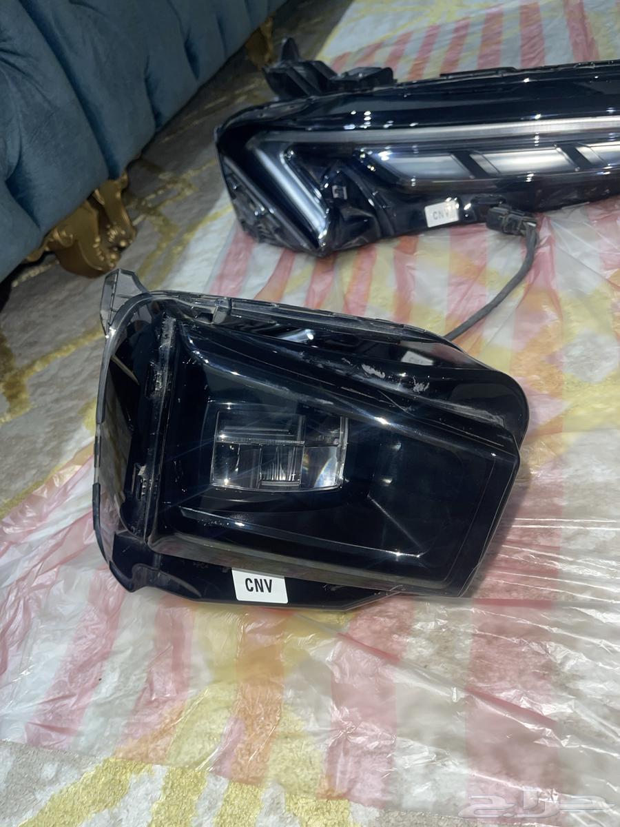 2023 Toros Right Side Lamp and Cover64466863717122110