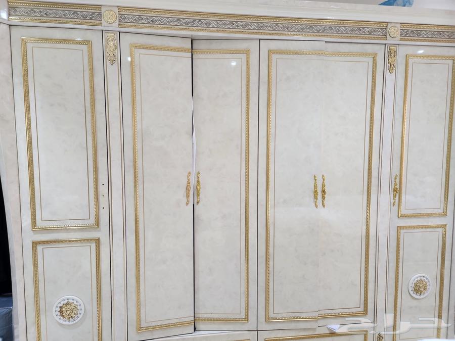 غرفة نوم لون ذهبي64324982210050112